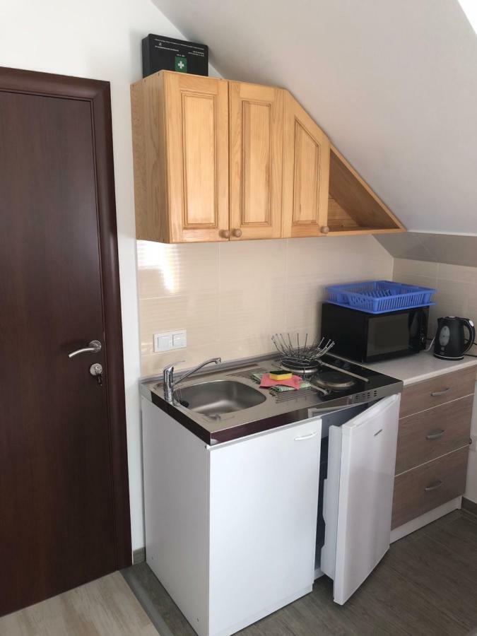 Apartment & Rooms Thomas Korenica Ngoại thất bức ảnh
